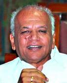 Bangalore: Siddaramaiah expands ministry, inducts S R Patil