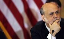 Bernanke touts benefits of easing, no hint of pullback