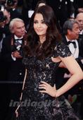 Aishwarya Back With A Bang At Cannes!